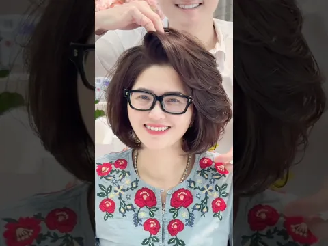 Chị em nào chưa lựa được kiểu tóc phù hợp thì comment tại đây e tư vấn cho các chị ạ 🥰| 1900 Hair