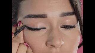 أتقني طريقة وضع الكحل العربي كالمحترفات 