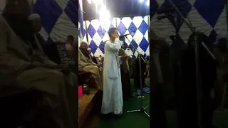 فيديو الشيخ مصطفى الرنان يا زارع الورد دندنها