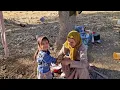 Download Lagu Brave Nomadic Mother Builds Mountain Shelter forHerOrphanedDaughter |AHeartwarming SurvivalStory