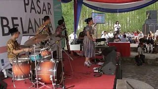 Download Deredia - Teman Seperjuangan @ Pasar Belanda Erasmus Huis Jakarta 2019 MP3