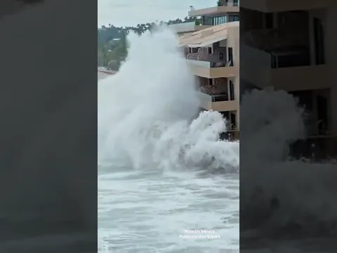 El mar recupera una playa pública que privatizó un hotel en Nayarit #puntaparaiso #viralreels