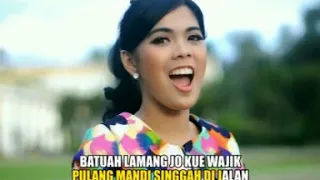 Download Ratu Sikumbang Feat Dafa Sikumbang - Batang Tabik (Duet Remix Minang Video) MP3