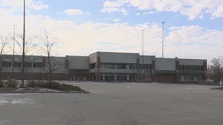 Former Hy-Vee on John Deere Road in Moline to become Aldi