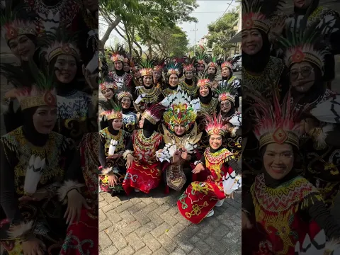 Gak kompak gak karnaval 😆😆 karnaval di blok bareng buibu PKK #prayforkalimantan