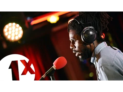 Download MP3 Chronixx performs Skankin' Sweet in 1Xtra Live Lounge