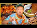 Download Lagu meest unieke streetfood in Indonesië 🇮🇩 100Kg Nasi Goreng + runderleversoep + gegrilde banaan
