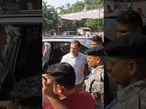 जो काम चुनाव आयोग को करना चाहिए, वह काम Rahul Gandhi खुद कर रहे हैं। #viralvideo #rahulgandhi