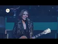 Espacio sideral   Jesse   Joy en vivo  Concierto Golden Symphony de Ferrero Rocher