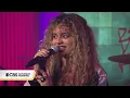 Saturday Sessions: Bella Kay performs "iloveitiloveitiloveit"
