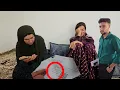 Download Lagu Nasreens tranende ogen: Ali's pogingen om haar toelatingsexamenzaak verder te onderzoeken