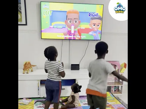 🙃 OmoBerry FANS react 🙃 Pajama Party Song + Pajama Party Music + Prank Video For Kids