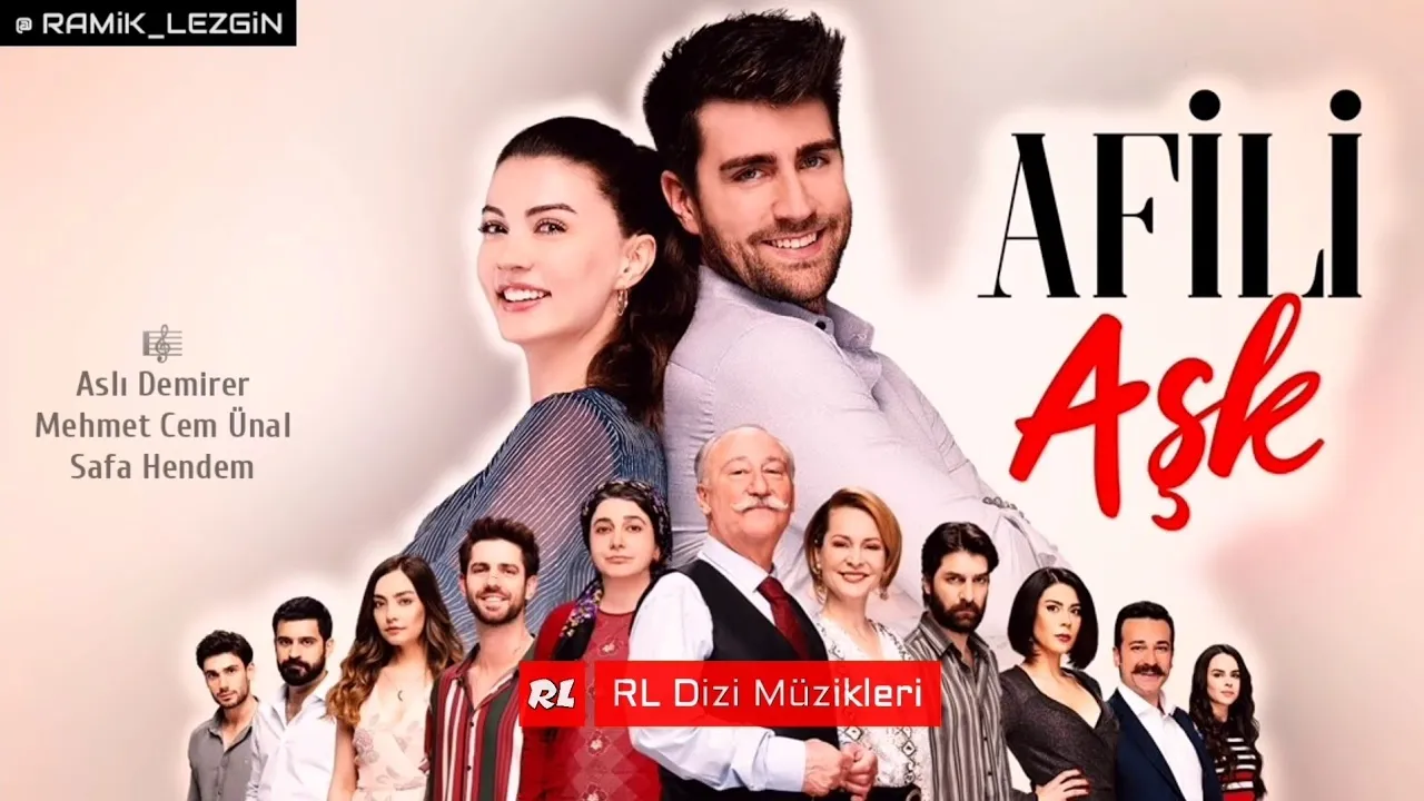 Afili Aşk - İlk Öpücük