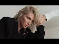 Download Lagu Kesha - Lions \u0026 Tigers (Unreleased)