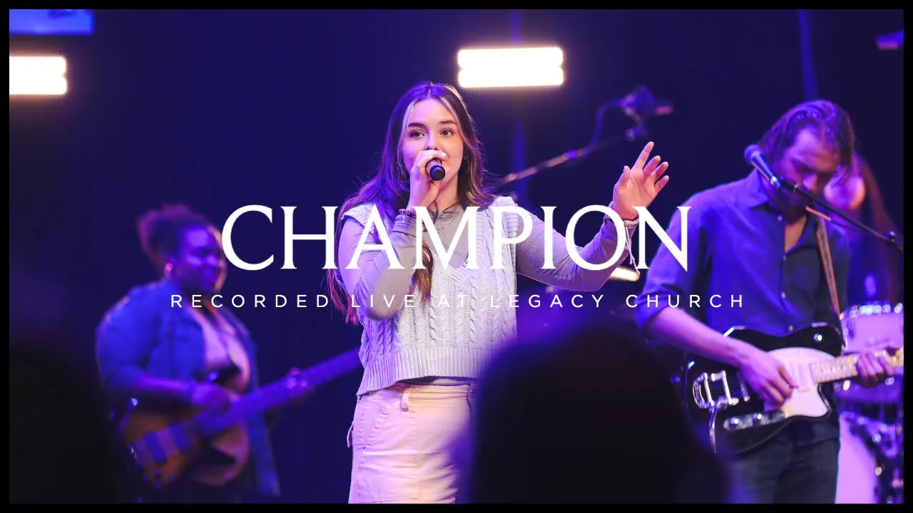 Champion (Live) [feat. Kamila Kiehne]