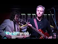 Antony Blinken plays guitar in Kyiv bar Free world is with you