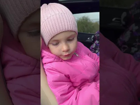 Why did she do that?😞 #funny #tiktok #social #helpmemakethismakesense