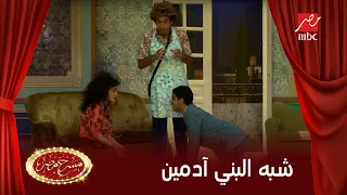 علي ربيع يقلد العلم والإيمان على مسرح مصر والجمهور ينفجر في الضحك 