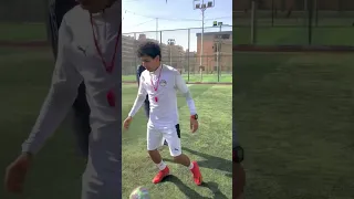 طريقة استلام الكره تحت ضغط 