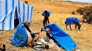 عواصف وأمطار غزيرة   هجرة راعي غنم نحو الجنوب دندنها