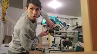 Mikita LS1019 Mitre Saw Blade Change 