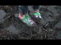 Jumping in mud with UNRELEASED adidas Human Race NMD Pharrell Holi Festival - EXTREME CLEAN
