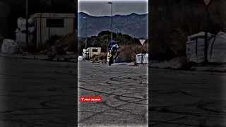 الدراجة النارية على طريقة منيني 