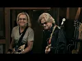 Daryl Hall & Joe Walsh - Life's Been Good (Live From Daryl's House)