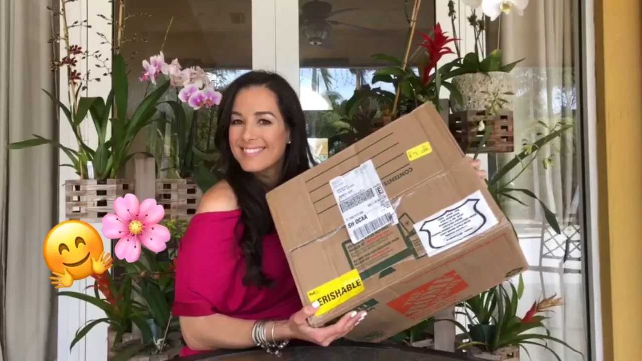 UNBOXING CATTLEYA ORCHIDS, AMAZON ORDER FROM HAWAII, ORCHID DIVA