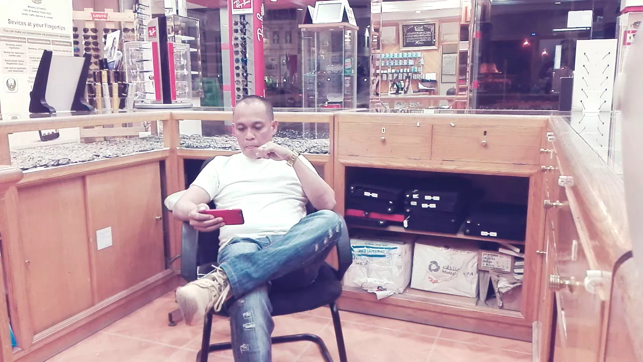 #Filipino #Lowbat naba   Lowbat naba?   By ROLAND