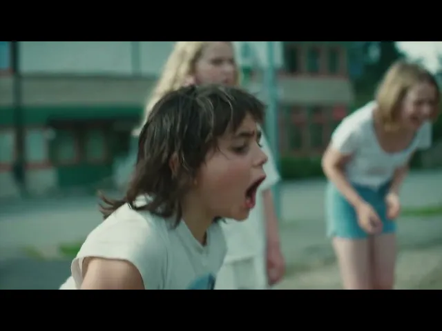 Paradise is burning di Mika Gustafson | Trailer