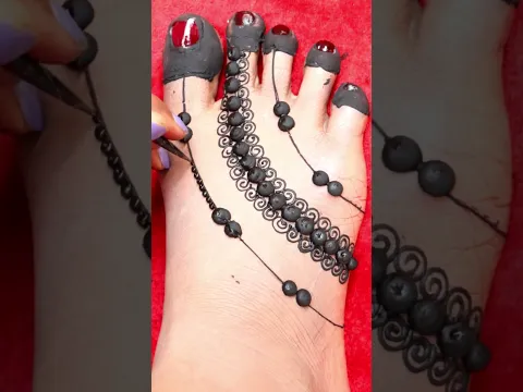 Back hand easy mehndi design | karva chauth special mehndi design | latest heart shape mehndi design