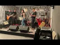 Stayin’ alive - Scary Pockets ft. Lizzy McAlpine
