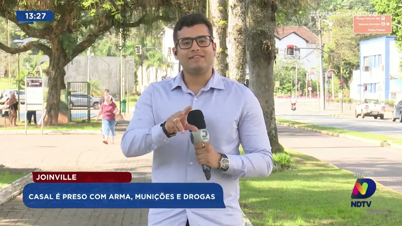 Joinville: casal é preso com arma, munições e drogas