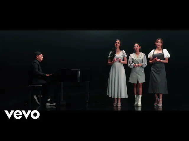 Download MP3 Yovie Widianto, Lyodra, Tiara Andini, Ziva Magnolya - Menyesal (Official Music Video)