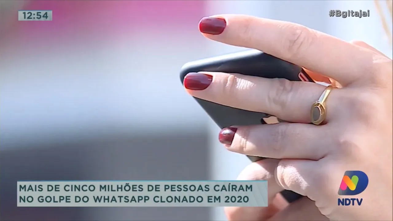 Mais de cinco milhões de pessoas caíram no golpe do WhatsApp clonado em 2020