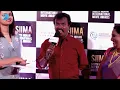 Anthony Daasan sings 'Njan Jackson Allada' song at SIIMA 2019 Red Carpet in Qatar