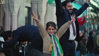 مهرجان تحرير سوريا   حماه          رفرف يا علم الحرية بصوت منشد الثورة السورية يحيى حوى دندنها