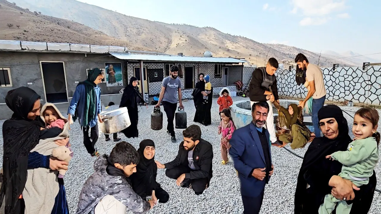 Amazing Nomadic Traditions: The Kamar Family's Extraordinary Charity for Najma