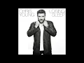 Chris Young - Hangin' On