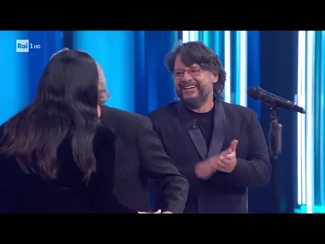 Sanremo 2026 - Fausto Leali riceve il premio 'Città di Sanremo'