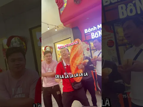Bánh mì kèm trà sữa í xờii #parody #nhacche