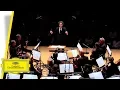 Download Lagu LA Phil \u0026 Gustavo Dudamel - Williams: Theme from “Jurassic Park” (Live at Walt Disney Concert Hall)