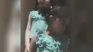 مش قادرة اشوف الفيديو غير كدة اسفة عمر خيرت     دندنها