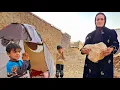 Download Lagu Hoe Halimeh's dakloze gezin begon met de bouw van hun droomhuis