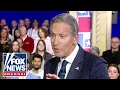 Schultz fields question from Starbucks employee at town hall