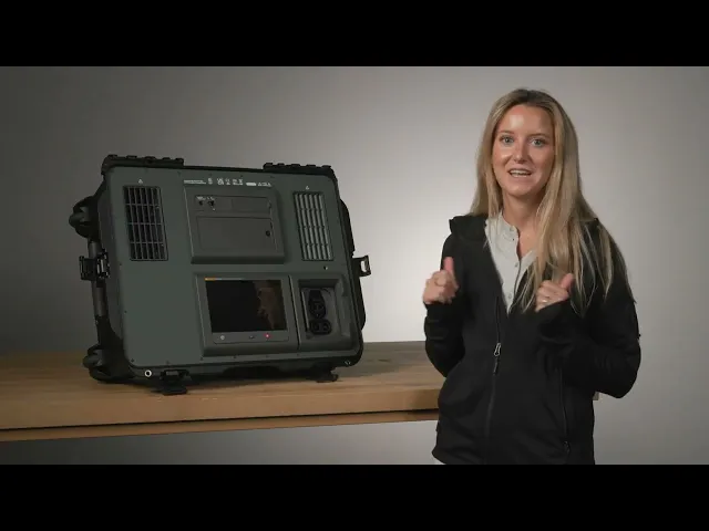 FLUKEs Alex Thompson standing in front of the new FEV500