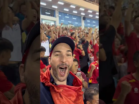 Khi 🏆 VIỆT NAM VÔ ĐỊCH 🇻🇳 | WillinVietnam #shorts