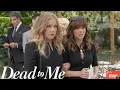 Download Lagu Minute Reviews: Dead to Me is One of Netflix's Best Show