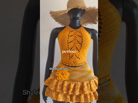 Pineapple crochet halter top #shylercrochets #crochet #crochetclothing #handmade #fashion #diy